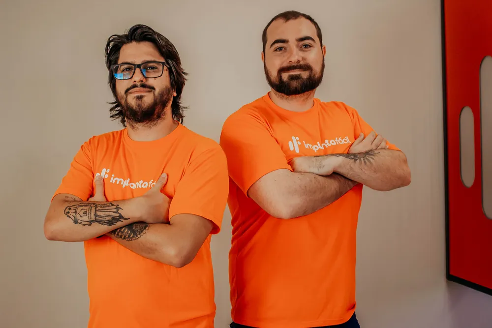 Vinícius e Leonardo, especialistas da Implanta Fácil